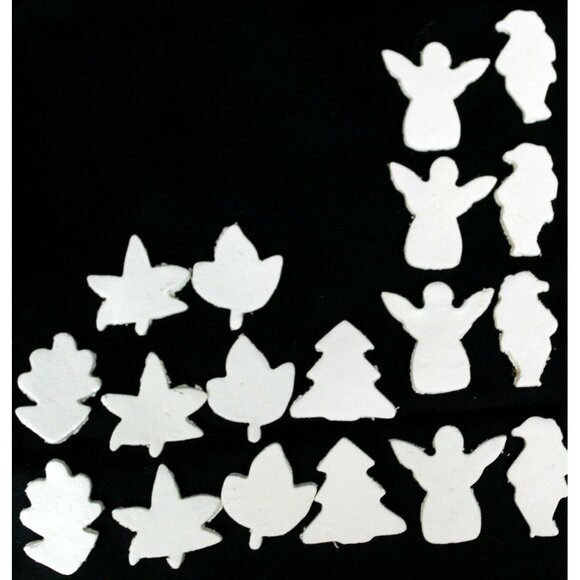 Lot of White Paintable Craft Pieces Flat & 3D Multiple Shapes House Apple Leaf - Picture 2 of 8
